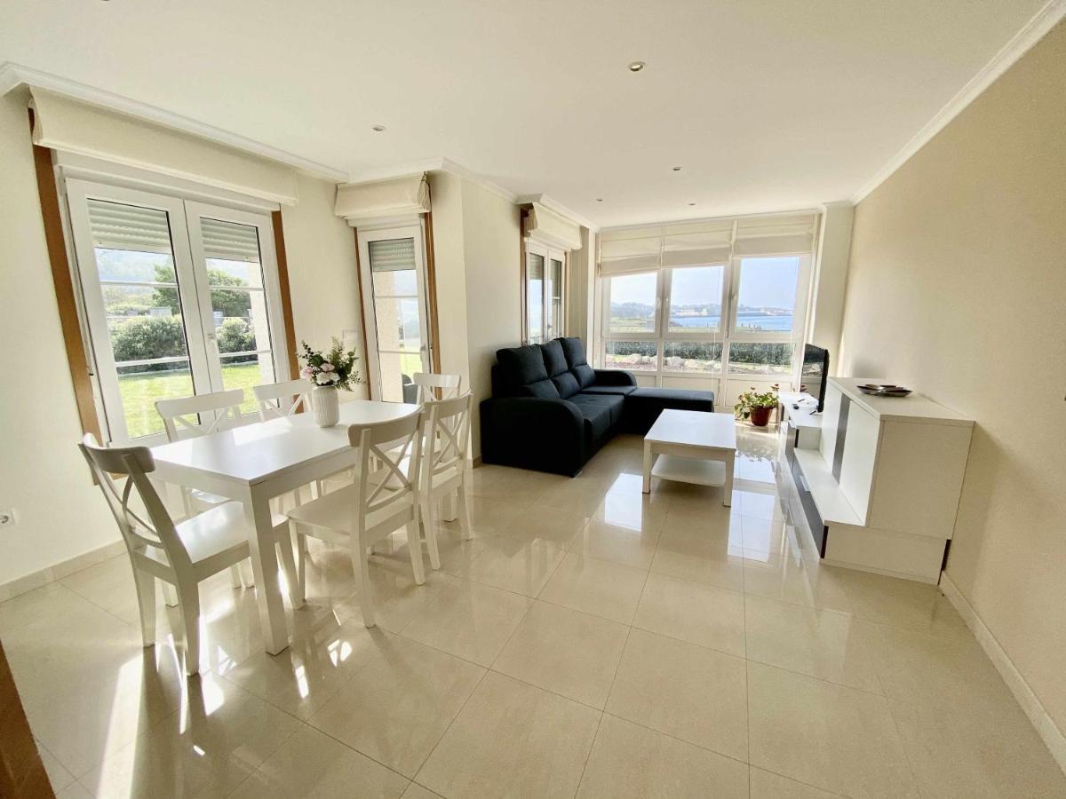 Chalet Pareado Con Jardin En 1ª Linea De Mar Burela Exterior foto