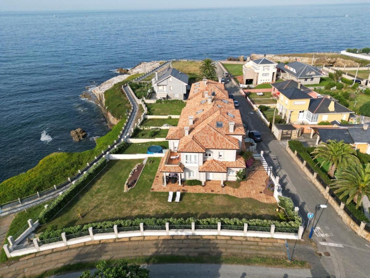 Chalet Pareado Con Jardin En 1ª Linea De Mar Burela Exterior foto